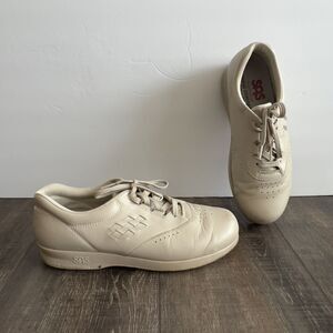 SAS Free Time Women’s Size 8N Narrow Casual Comfort Bone Walking Shoes Tripad